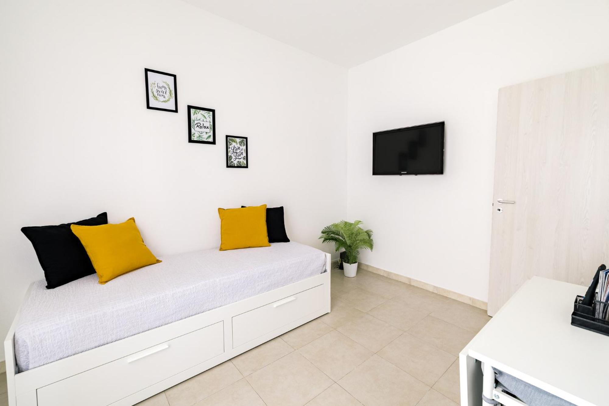 The Flow Apartment Милано Екстериор снимка